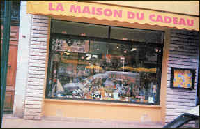Vente fonds de commerce articles de cadeaux Sisteron