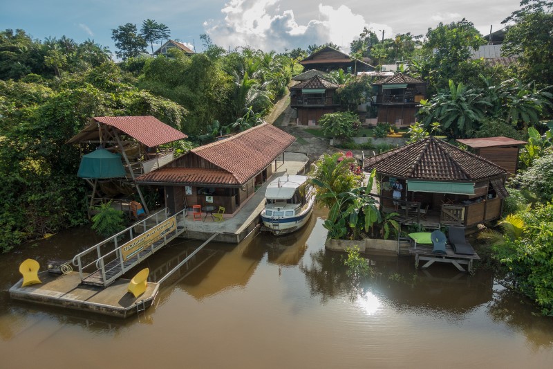 Gîte Amazonien avec base nautique (Guyane, 30mn Cayenne)