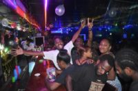 Clientèle fidélisée du Bar de nuit à vendre Port-Vila Vanuatu)