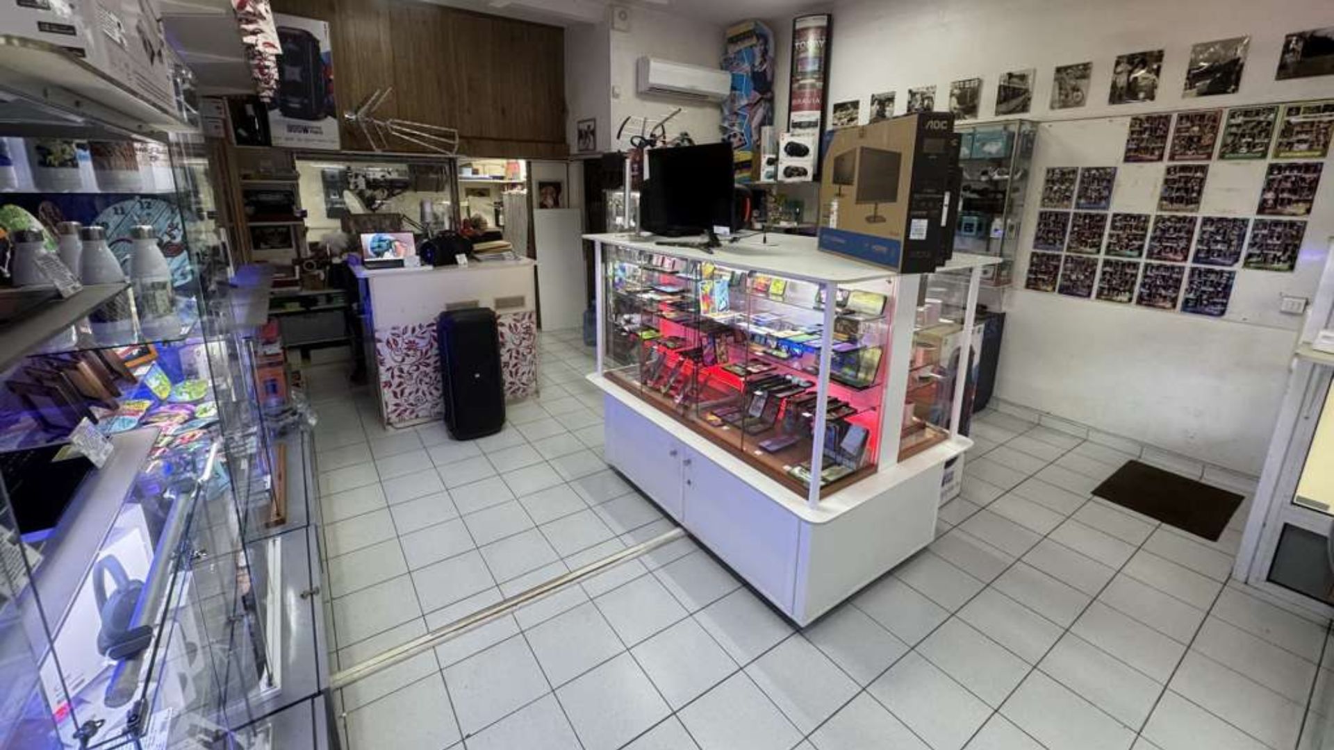 A vendre Boutique Audio-Visuel et Photo en Polynésie Française (Raiatea)