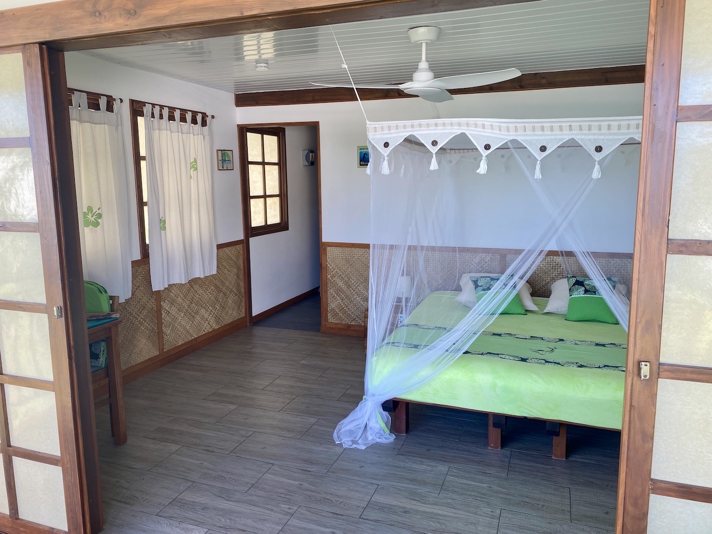 chambre du lodge touristique à vendre en Polynésie